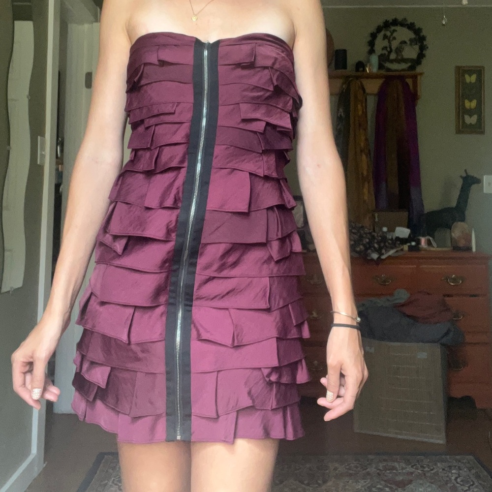 BCBGMAXAZRIA strapless dress (has straps included)
